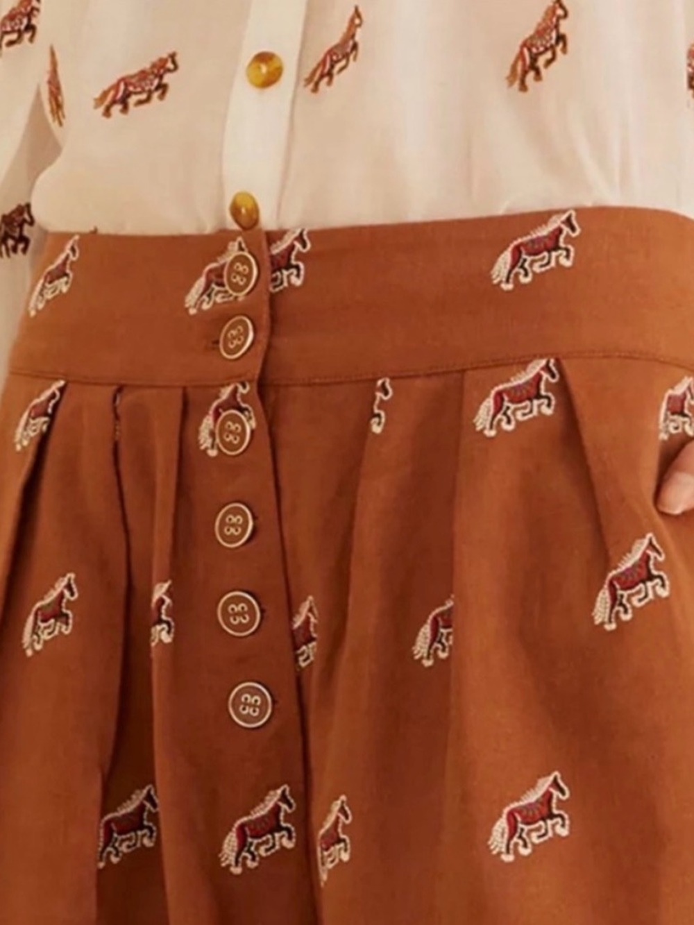 NWOT Farm Rio Embroidered Horse Trousers Caramel